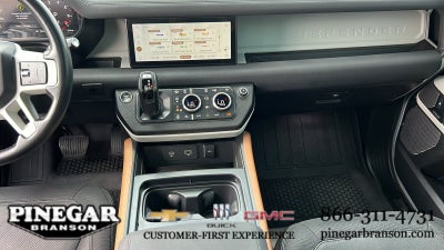 2023 Land Rover Defender X-Dynamic SE
