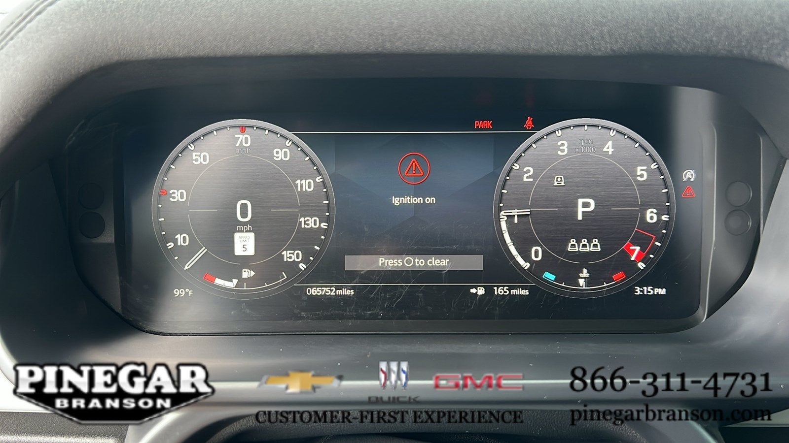 2023 Land Rover Defender X-Dynamic SE